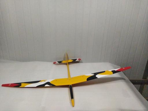 /files/aeroteam/yellow camo.jpg